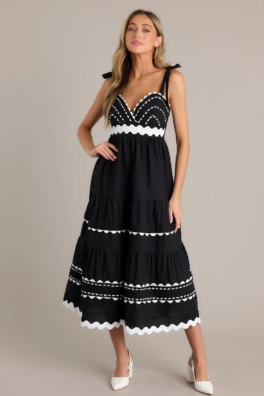 Elegant Edge 100% Cotton Black Ricrac Maxi Dress