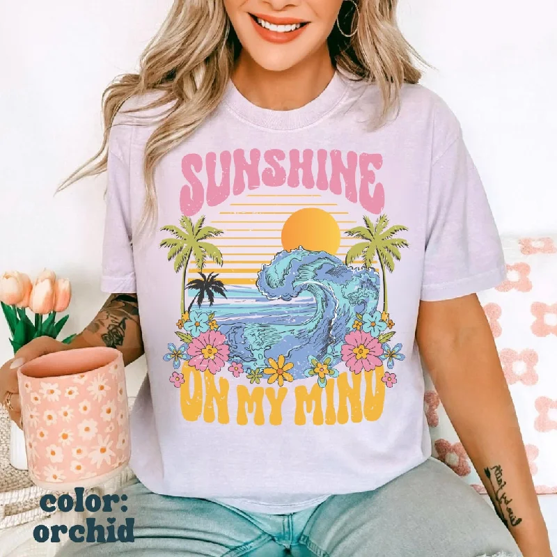 Sunshine on My Mind Beach Tee - Sunshine Aesthetic - Summer Beach Tee - Comfort Colors Oversized Women's Tee